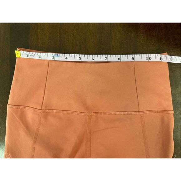 Girlfriend Collective Compressive High-Rise Legging - Picture 7 of 7